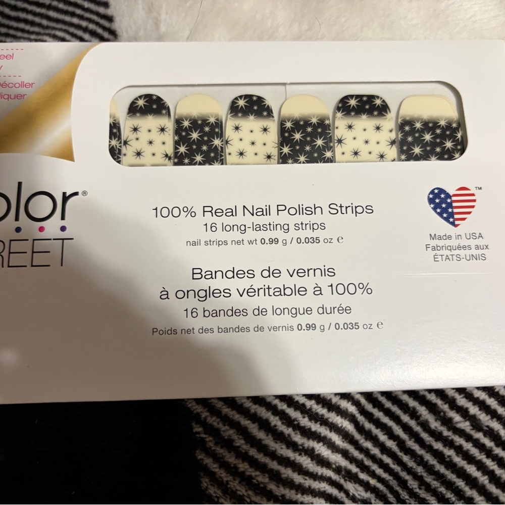 Color Street Nail Polish Strips with Star Design BETTER SAFE THAN STARRY